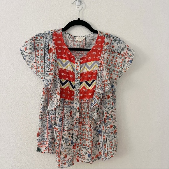 Let Me Be Anthropologie Red Embroidered Button Down Short Sleeve Blouse Size 2 - Picture 3 of 8